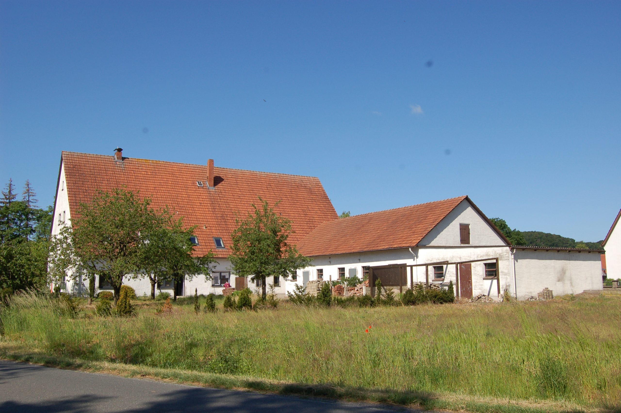 Mehrfamilienhaus mit großem Grundstück und Entwicklungspotenzial in Stemwede